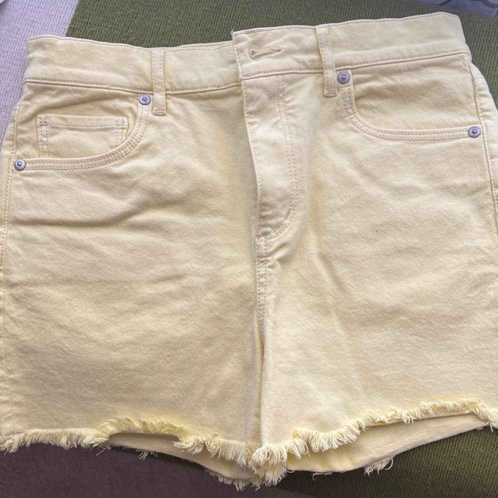 LOFT Light Yellow Frayed Hem Jean Shorts